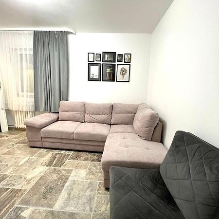 Titan Studio Bucureşti Ngoại thất bức ảnh